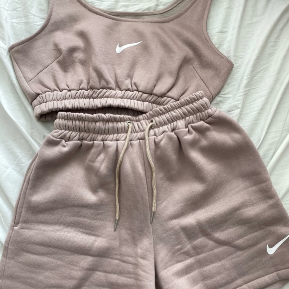 Nike Pants - Nike sweat set